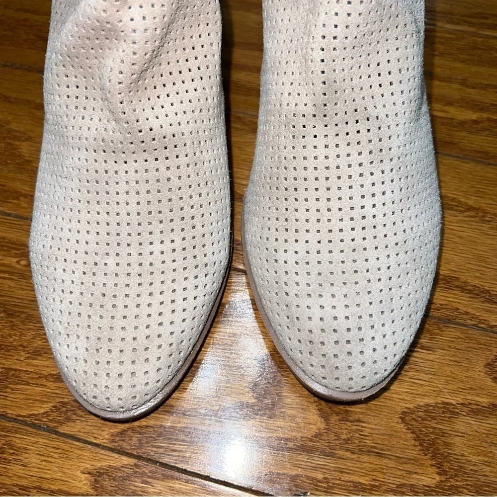 Dolce Vita Khaki Suede Perforated Ankle Boots Size 7